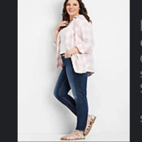 Plus size Silver Jeans Co. ® Suki dark wash
skinny jean in DARK SANDBLAST - Picture 7 of 7